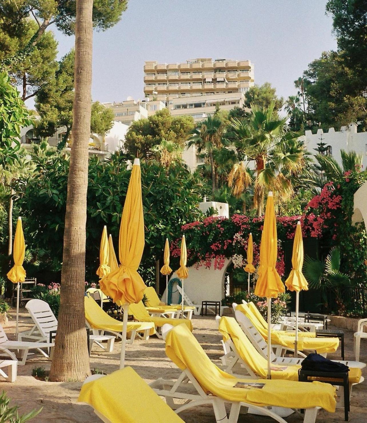 Bon Sol & Hotel